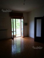 Annuncio vendita Piacenza luminoso appartamento sito in via Appiani
