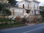 Annuncio vendita Villa con patio ad Altavilla Milicia