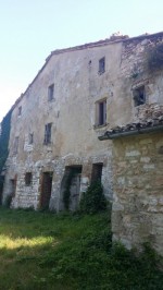 Annuncio vendita Fabbricato rurale con terreno a Monterosso