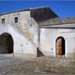 Annuncio vendita Porzione di storico casale a corte siciliano