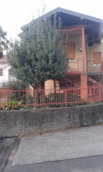 Annuncio affitto Casa a Cocquio-Trevisago