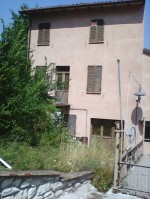 Annuncio vendita Casa a Serravalle di Chienti appenino marchigiano