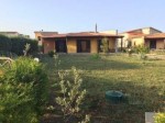 Annuncio vendita Crotone villa con giardino