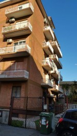 Annuncio vendita Roma appartamento zona Grotte Celoni