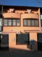 Annuncio vendita Gambol villa a schiera su tre livelli