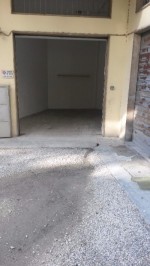 Annuncio vendita Pescara garage piano strada
