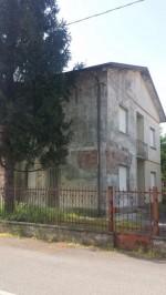 Annuncio vendita Castel d'Ario casa con terreno