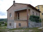 Annuncio vendita Perugia casa indipendente di 2 piani con soffitta