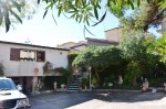 Annuncio vendita Ragusa villa con giardino orto e alberi da frutto