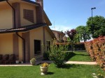 Annuncio vendita Reggio Emilia casa indipendente con giardino
