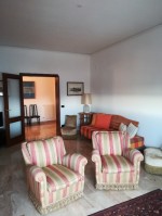 Annuncio vendita Taranto appartamento in stabile con portierato