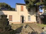 Annuncio vendita Sant'Agata sul Santerno lotto terreno con casa