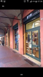 Annuncio affitto Negozio sotto ai portici di Bologna centro storico