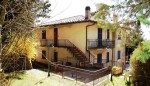 Annuncio vendita In Umbria a Gubbio casa padronale