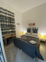 Annuncio affitto Palermo stanze matrimoniali con bagno privato