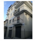Annuncio vendita Valguarnera Caropepe appartamento rifinito