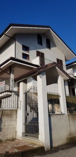 Annuncio vendita Castiglione Torinese villa prestigiosa
