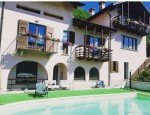 Annuncio vendita Omegna villa vista lago d'Orta con piscina