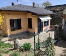Annuncio vendita Borgo Val di Taro casa con giardino e rustico